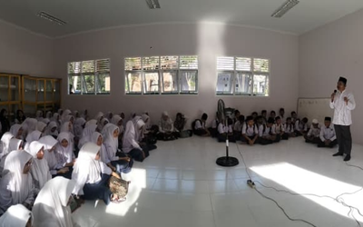 Dinul Islam Resmi Dibuka, Awali Semangat Baru di Lingkungan Baru MTsN 7 Aceh Timur