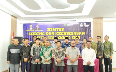 Menuju Madrasah Digital: Guru MTsN 7 Aceh Timur Ikuti Bimtek Koding dan Kecerdasan Artifisial di Banda Aceh.